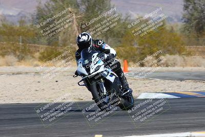media/Feb-02-2025-Race Pace (Sun) [[84aa3aff12]]/2-Non Verified/4-Turns 2 and 1 Exit (1115am)/